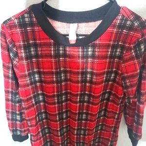 Women's plaid shirt